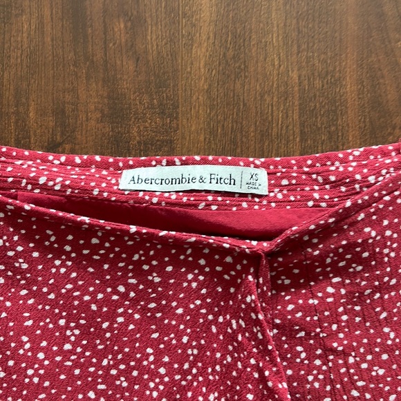 Abercrombie Ruffle Wrap Mini Skirt - Picture 3 of 9